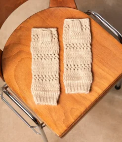 Mellow Yellow Chaussettes, Accessoires-Mitaines écrues Manou