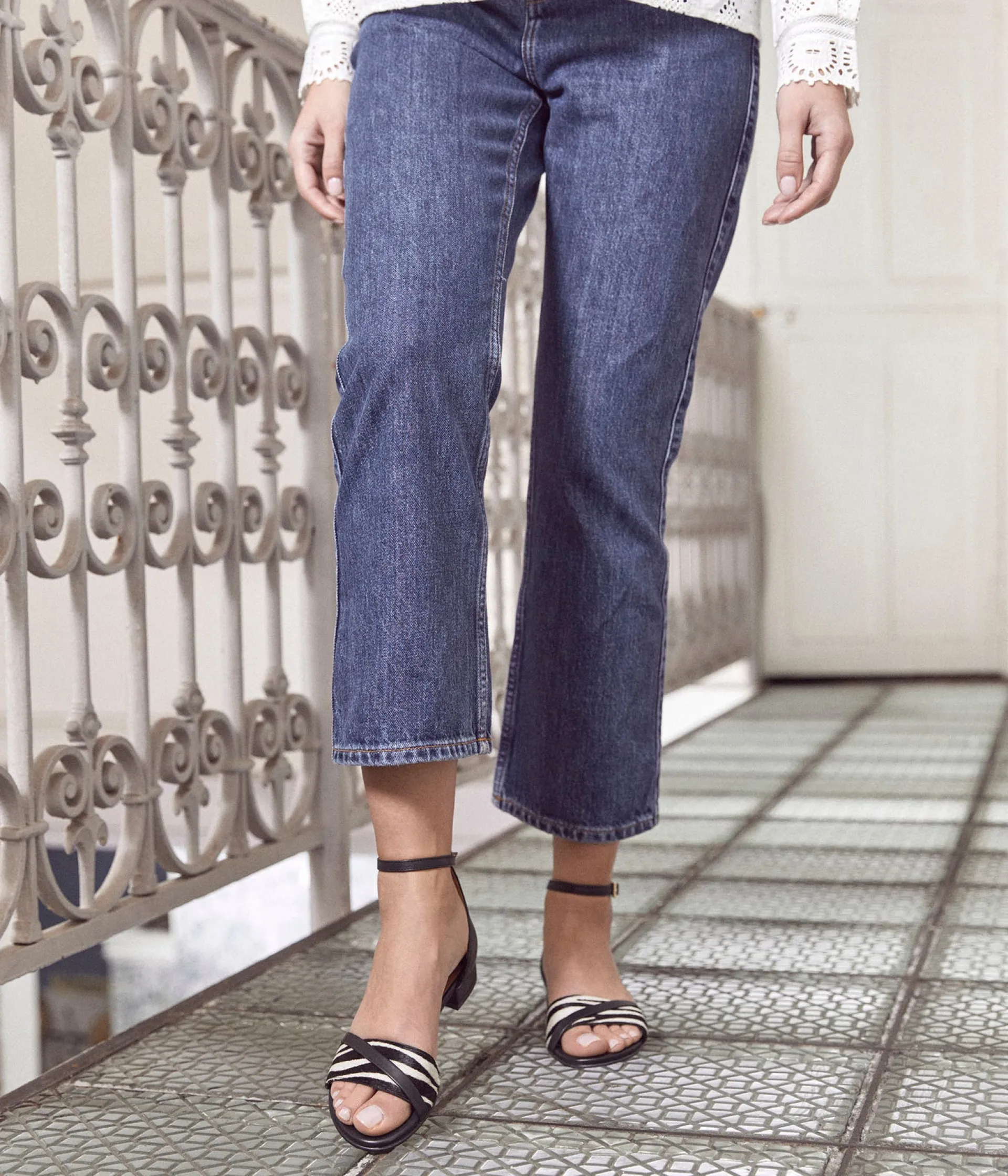 Femme Mellow Yellow Sandales-Sandales plates Ellyn