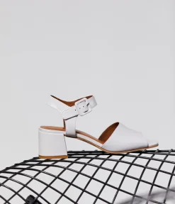 Femme Mellow Yellow Sandales-Sandales vernies Abigail