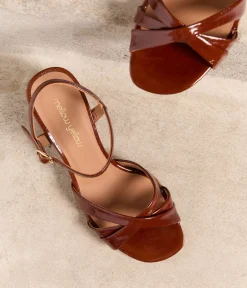 Femme Mellow Yellow Sandales, Mules-Sandales vernies Emanuela